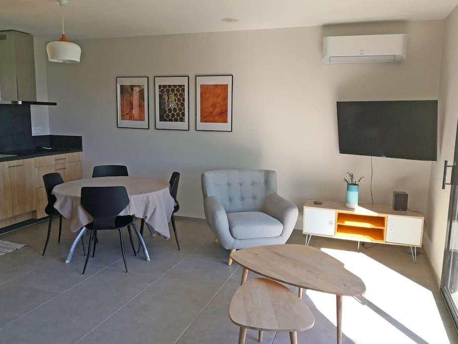 Ferienhaus Abelha En Provence *